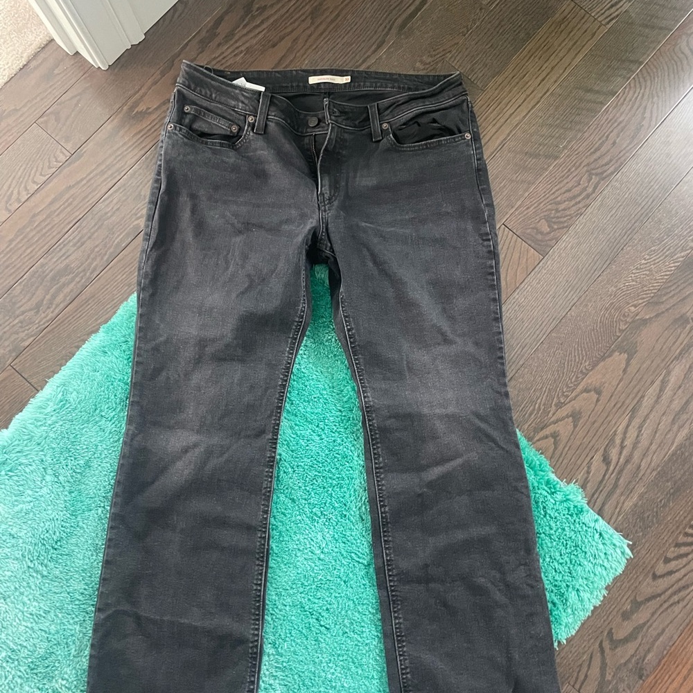 LEVI’S SUPER LOW BOOT CUT — 33 worn a handful of times